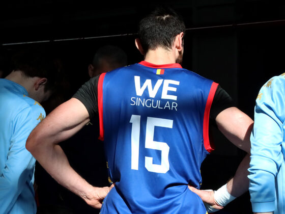 Senior B We Singular