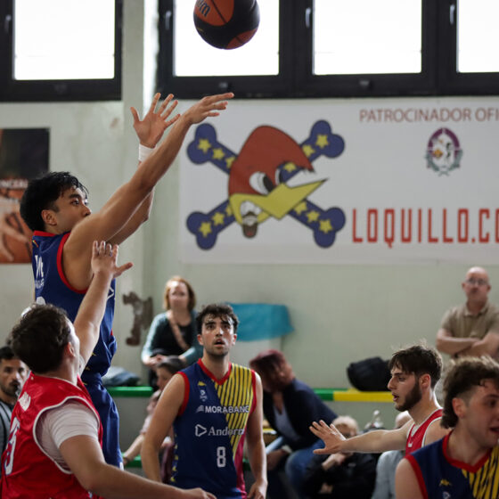 Aaron Ganal len acció de tir