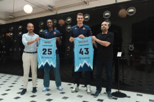 Presentació Radosevic i Iwundu a Ràdio Andorra amb Andorra Turisme