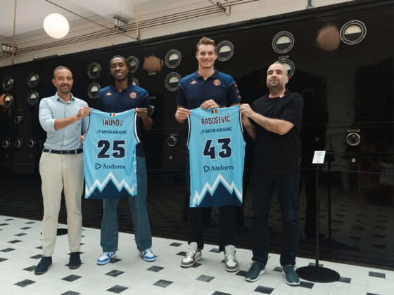 Presentació Radosevic i Iwundu a Ràdio Andorra amb Andorra Turisme